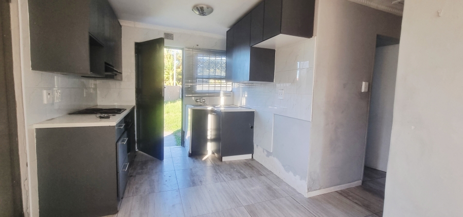 3 Bedroom Property for Sale in Amalinda North Eastern Cape